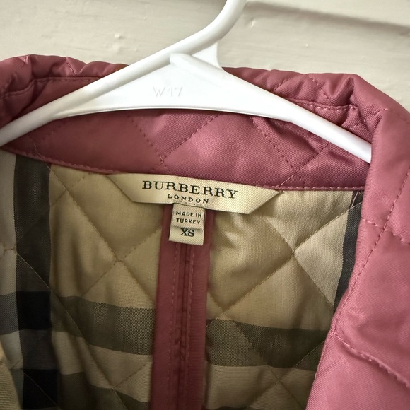 Burberry Quilted Jacket in Pink - Picture 2 of 6